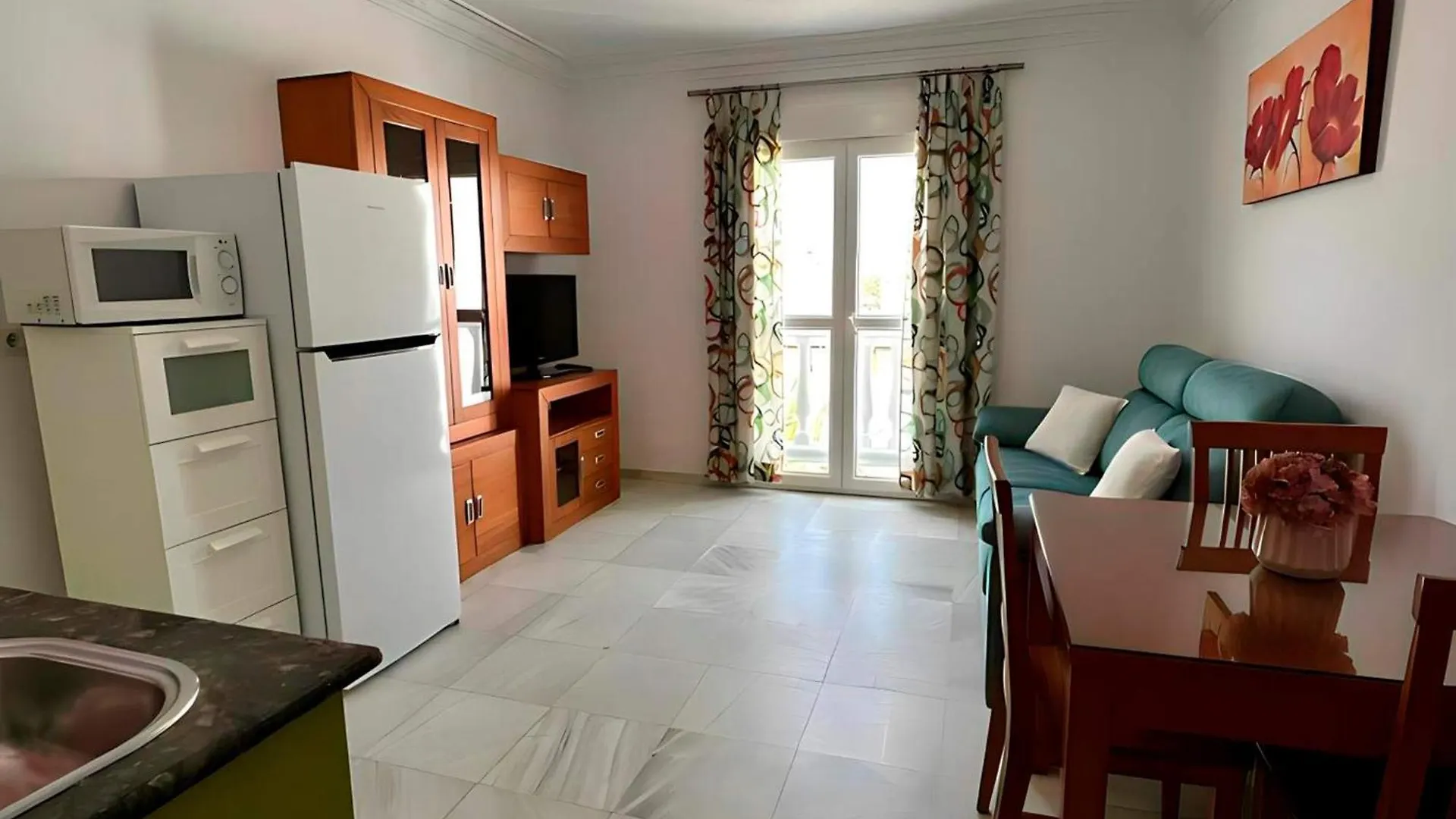Apartamento Con Balcon Y Vistas Al Mar Conil De La Frontera 0*,  Hiszpania